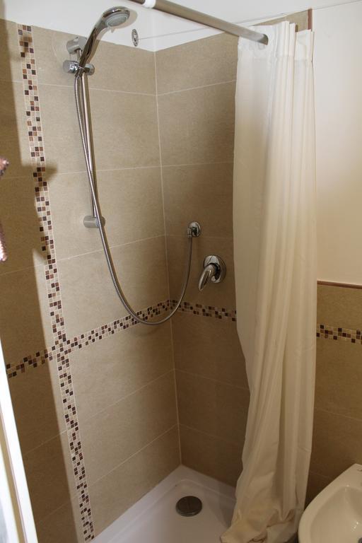 Algherooms المظهر الخارجي الصورة